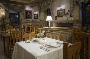 Reštaurácia - Hotel pod Bránou - Bardejov